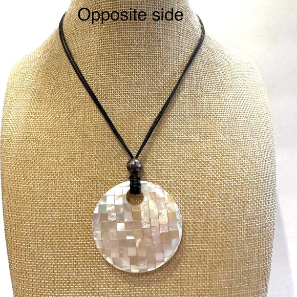 Claude Dasque Mother of Pearl Necklace made in France, sterling silver accents - Picture 8 of 14